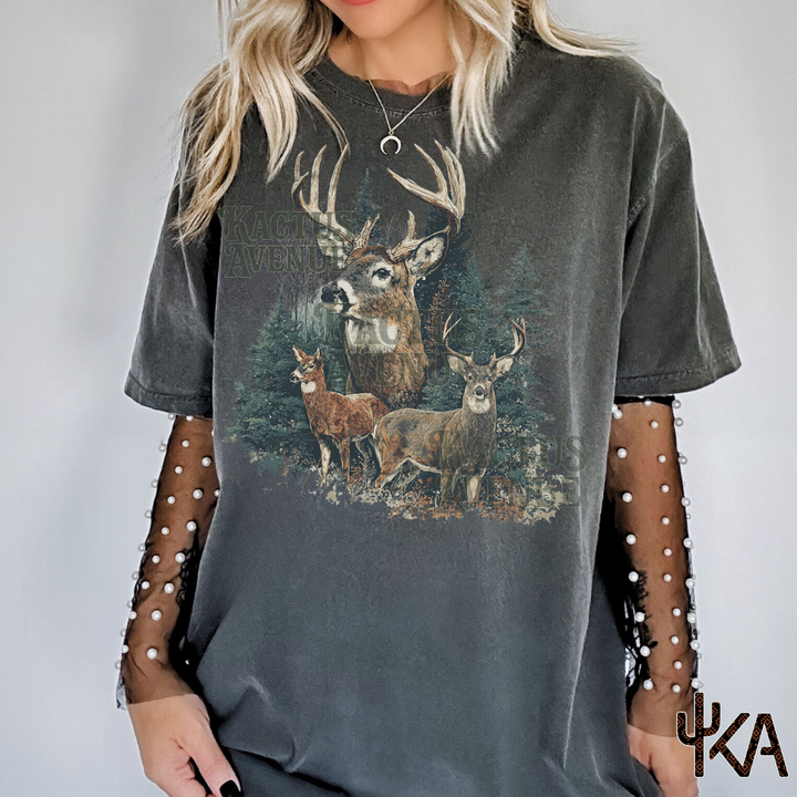 Vintage Deer Mama (Comfort Colors)