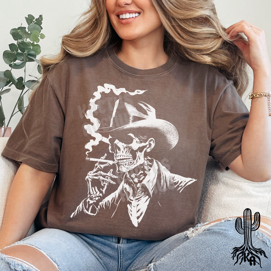 Smokin Outlaw T-Shirt (Comfort Colors)