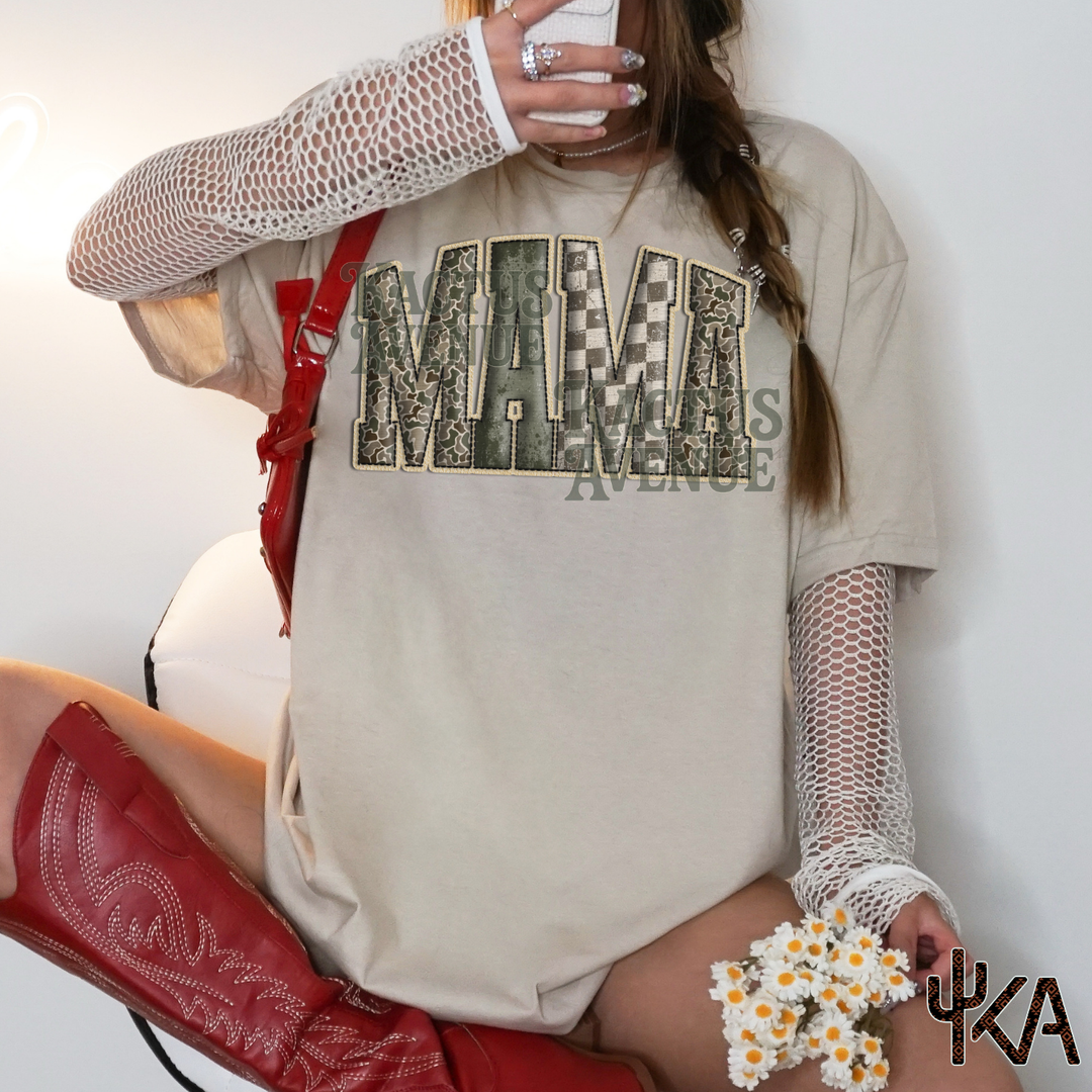 Camo Hunting Mama (Comfort Colors)