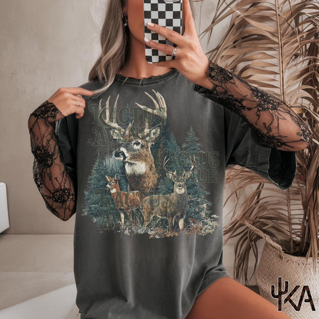 Vintage Deer Mama (Comfort Colors)