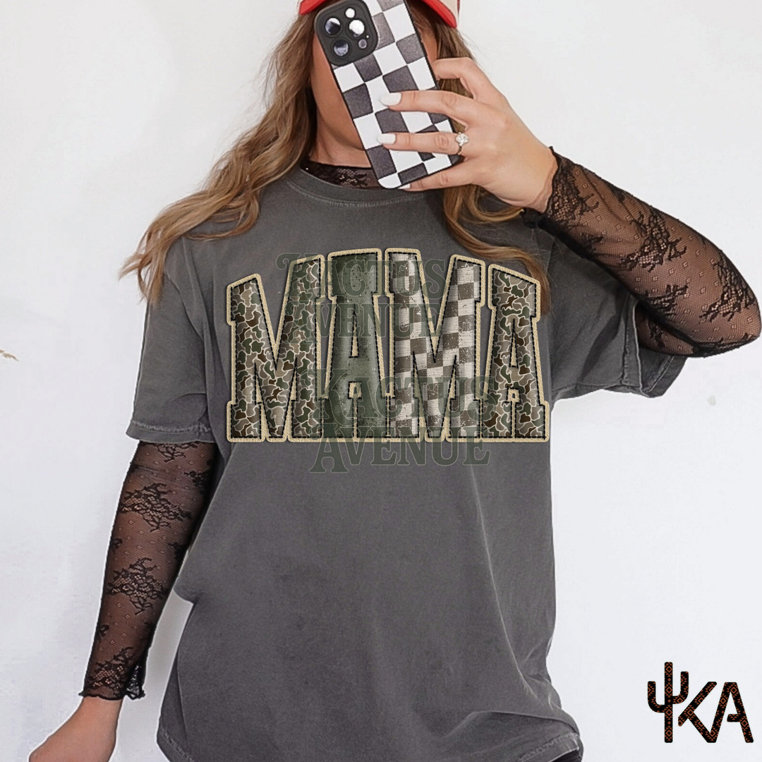 Camo Hunting Mama (Comfort Colors)